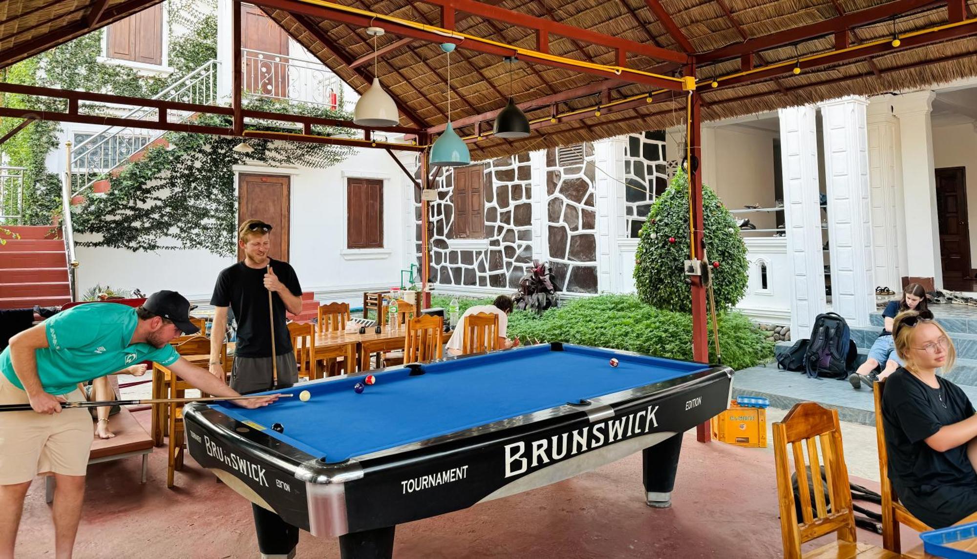 Sabai Sabai Backpackers Hostel 루앙프라방 외부 사진
