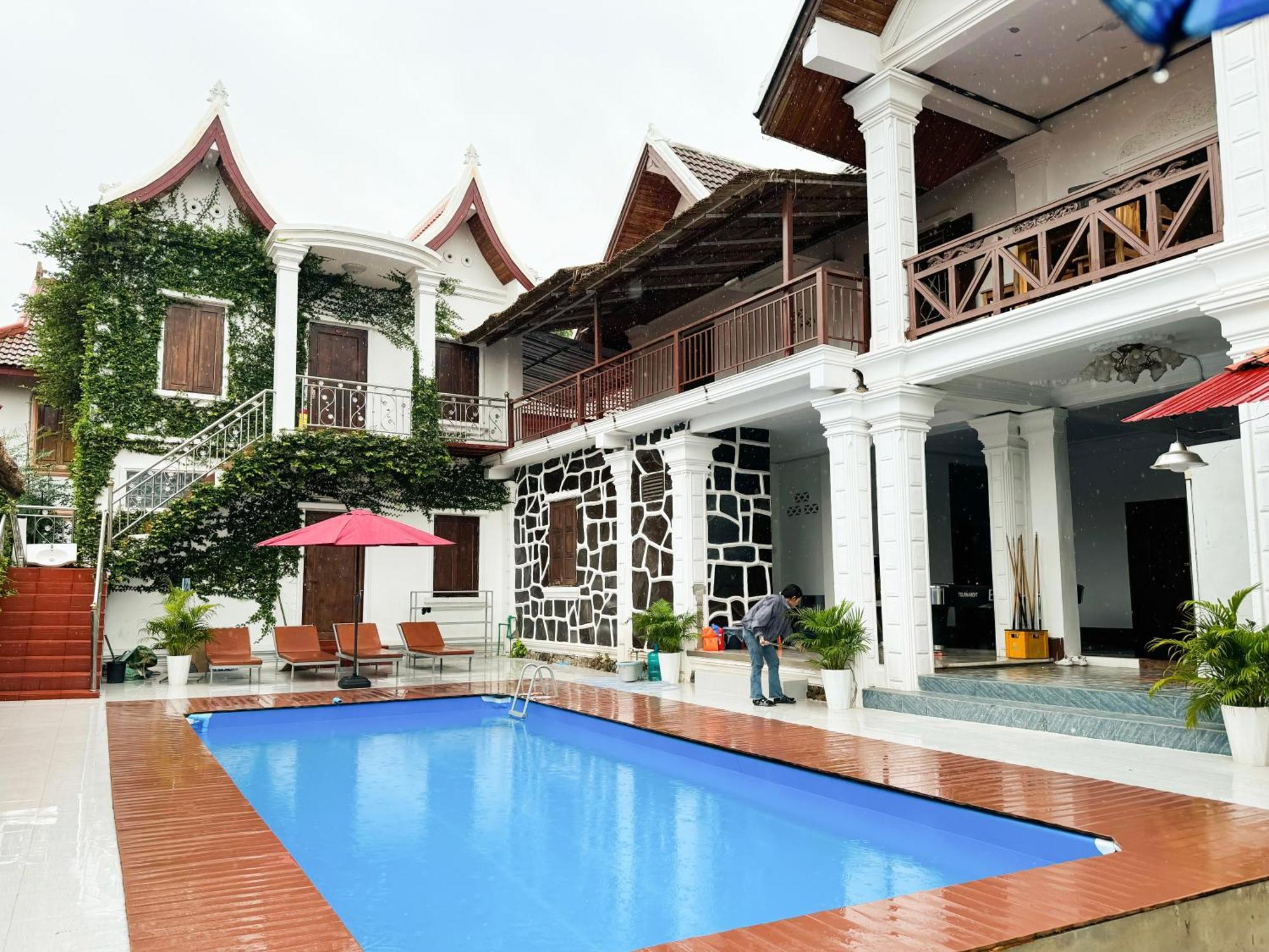 Sabai Sabai Backpackers Hostel 루앙프라방 외부 사진