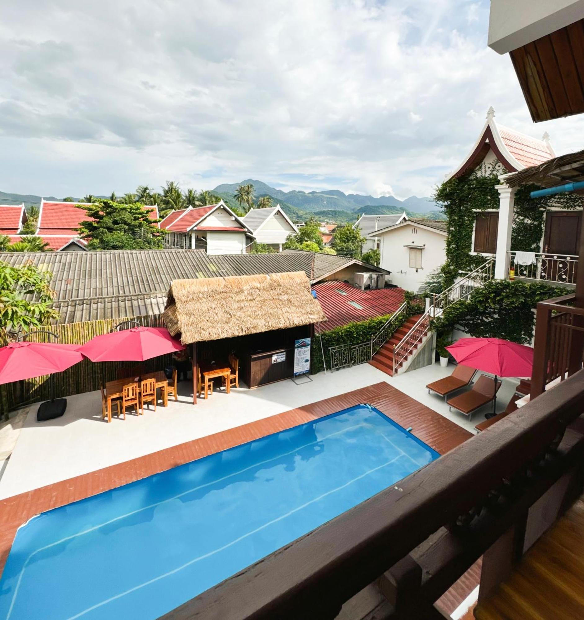Sabai Sabai Backpackers Hostel 루앙프라방 외부 사진