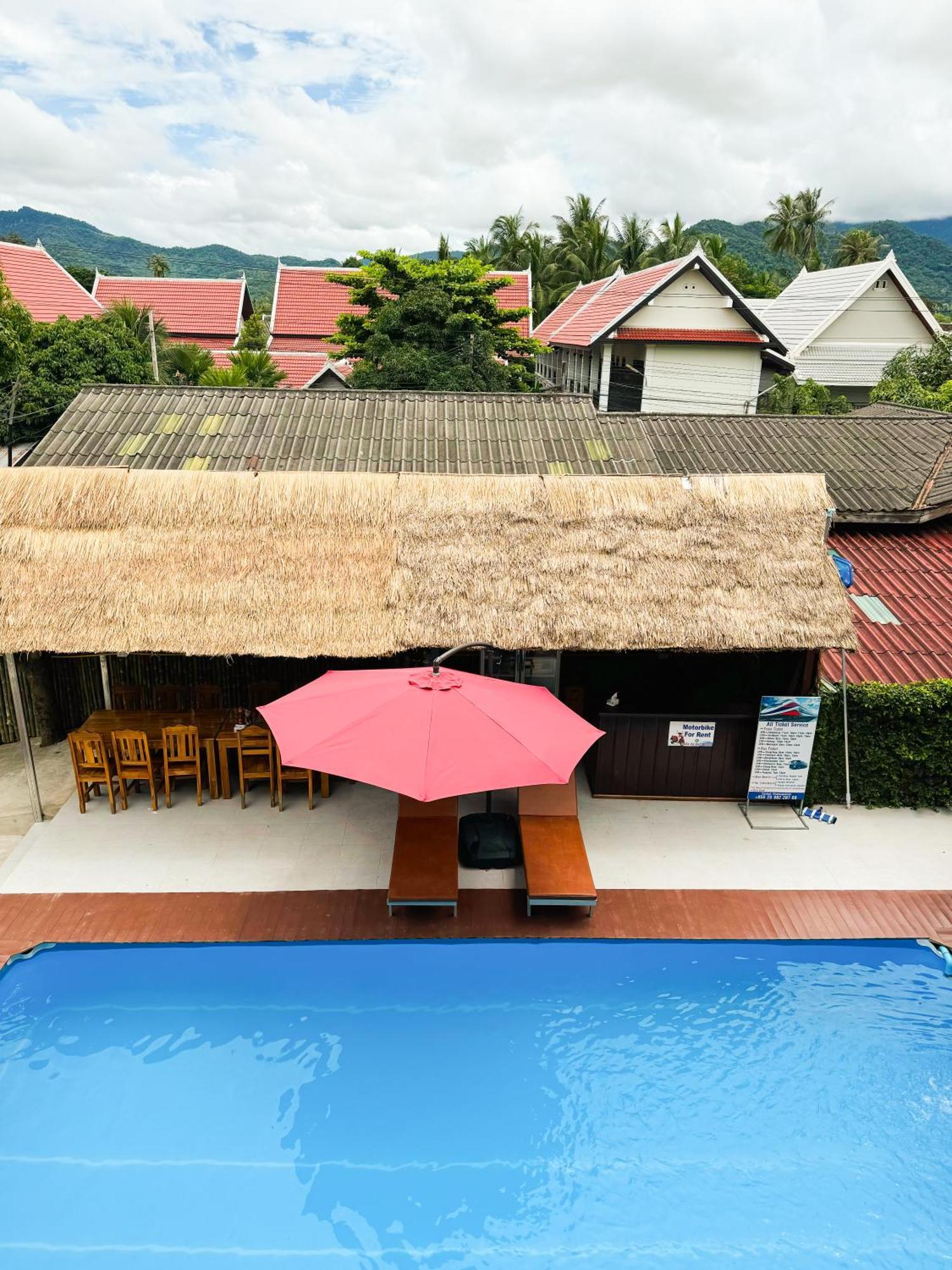 Sabai Sabai Backpackers Hostel 루앙프라방 외부 사진