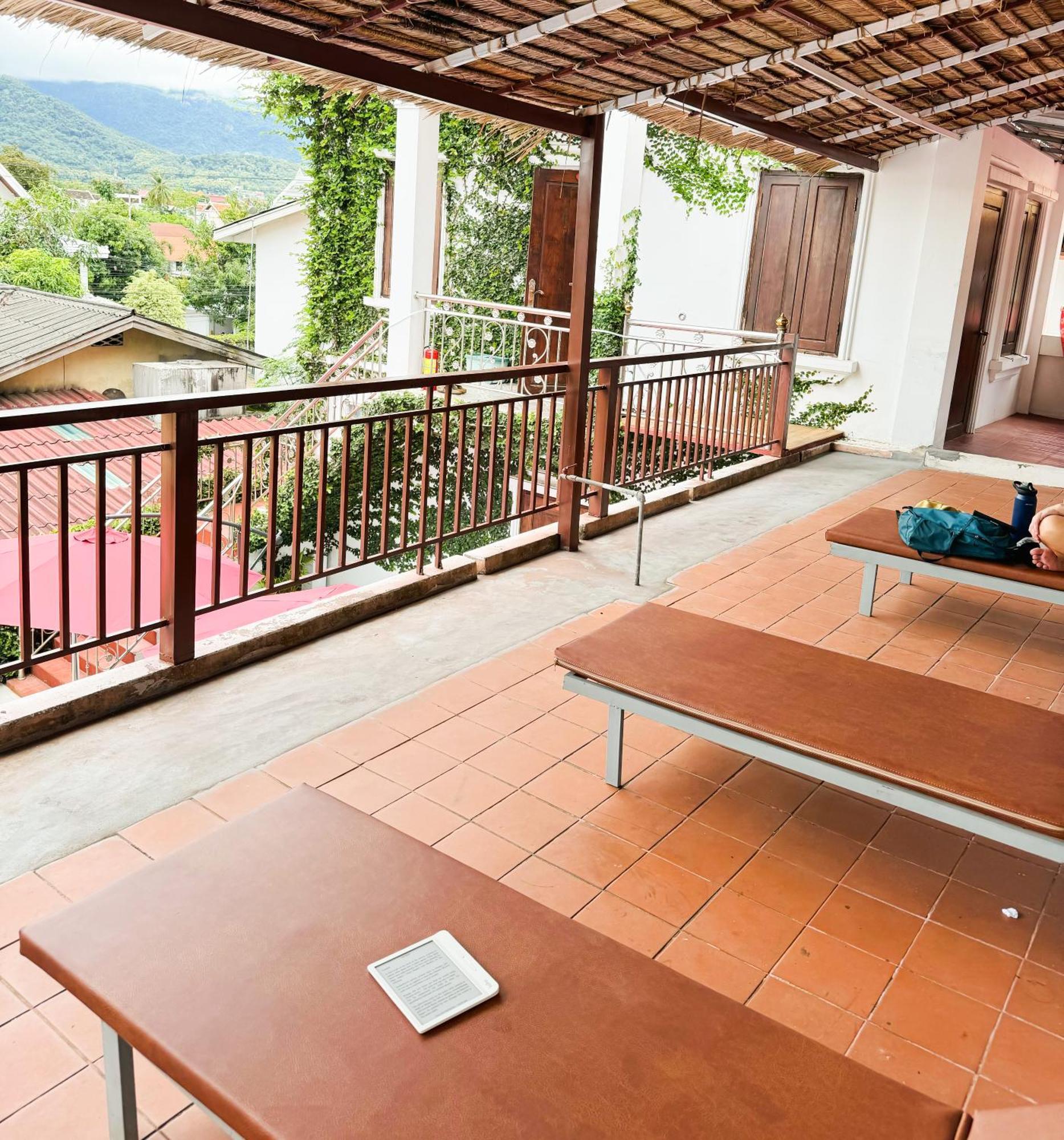 Sabai Sabai Backpackers Hostel 루앙프라방 외부 사진